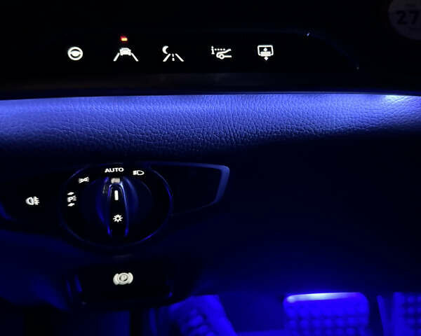 Черный Мерседес С Класс, объемом двигателя 2.93 л и пробегом 181 тыс. км за 67000 $, фото 20 на Automoto.ua