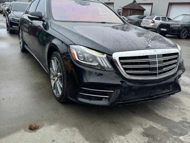 Чорний Мерседес С Клас, об'ємом двигуна 3 л та пробігом 80 тис. км за 28500 $, фото 1 на Automoto.ua