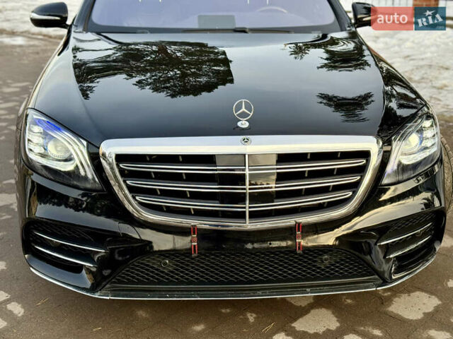 Чорний Мерседес С Клас, об'ємом двигуна 3 л та пробігом 230 тис. км за 54999 $, фото 9 на Automoto.ua