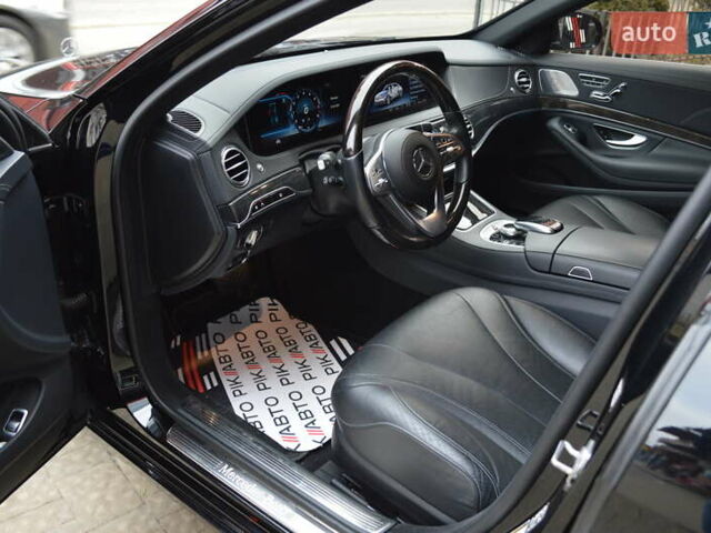 Черный Мерседес С Класс, объемом двигателя 3 л и пробегом 33 тыс. км за 59900 $, фото 12 на Automoto.ua