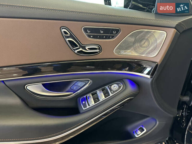 Чорний Мерседес С Клас, об'ємом двигуна 2.93 л та пробігом 81 тис. км за 72500 $, фото 19 на Automoto.ua