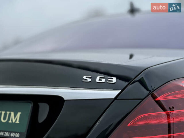 Черный Мерседес С Класс, объемом двигателя 4 л и пробегом 84 тыс. км за 105000 $, фото 28 на Automoto.ua