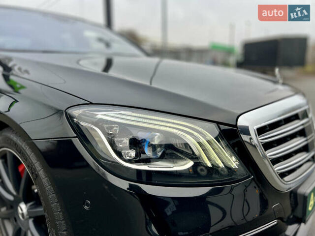 Черный Мерседес С Класс, объемом двигателя 4 л и пробегом 84 тыс. км за 105000 $, фото 18 на Automoto.ua