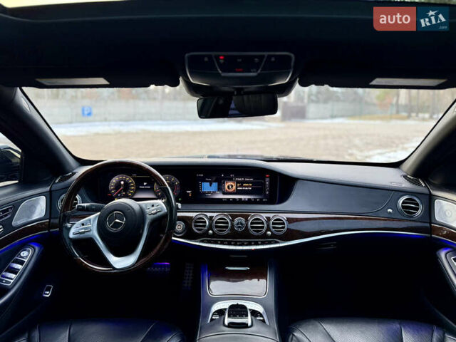 Чорний Мерседес С Клас, об'ємом двигуна 3 л та пробігом 230 тис. км за 54999 $, фото 76 на Automoto.ua