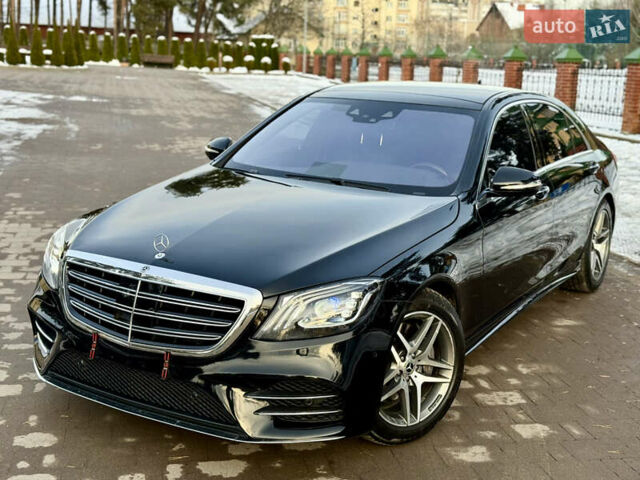 Чорний Мерседес С Клас, об'ємом двигуна 3 л та пробігом 230 тис. км за 54999 $, фото 1 на Automoto.ua