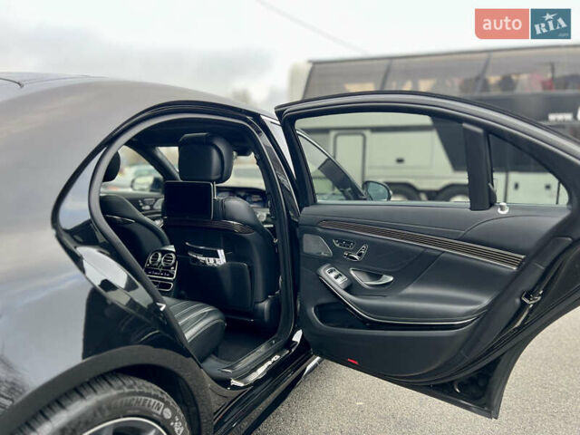 Черный Мерседес С Класс, объемом двигателя 4 л и пробегом 84 тыс. км за 105000 $, фото 35 на Automoto.ua