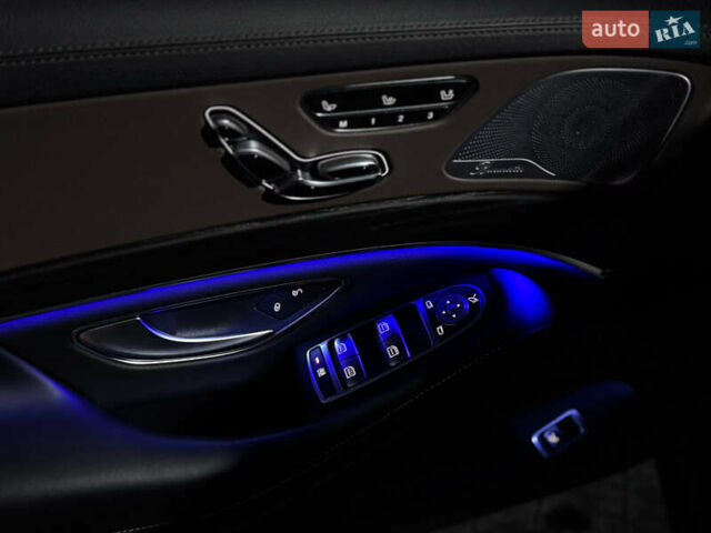 Черный Мерседес С Класс, объемом двигателя 2.93 л и пробегом 182 тыс. км за 64700 $, фото 18 на Automoto.ua