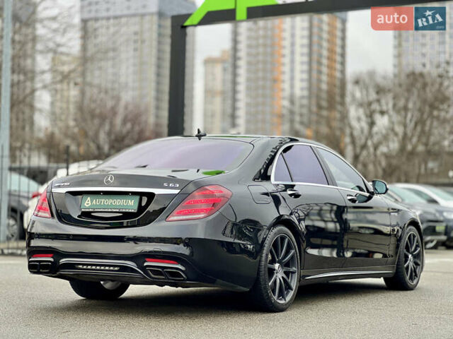 Черный Мерседес С Класс, объемом двигателя 4 л и пробегом 84 тыс. км за 105000 $, фото 14 на Automoto.ua