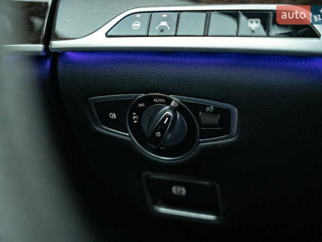 Чорний Мерседес С Клас, об'ємом двигуна 2.93 л та пробігом 131 тис. км за 64900 $, фото 25 на Automoto.ua