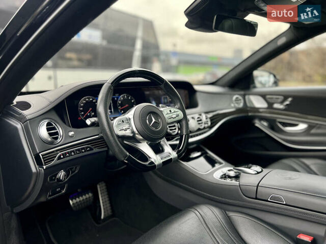 Черный Мерседес С Класс, объемом двигателя 4 л и пробегом 84 тыс. км за 105000 $, фото 24 на Automoto.ua