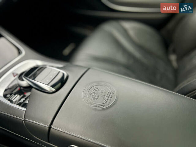 Черный Мерседес С Класс, объемом двигателя 4 л и пробегом 84 тыс. км за 105000 $, фото 65 на Automoto.ua