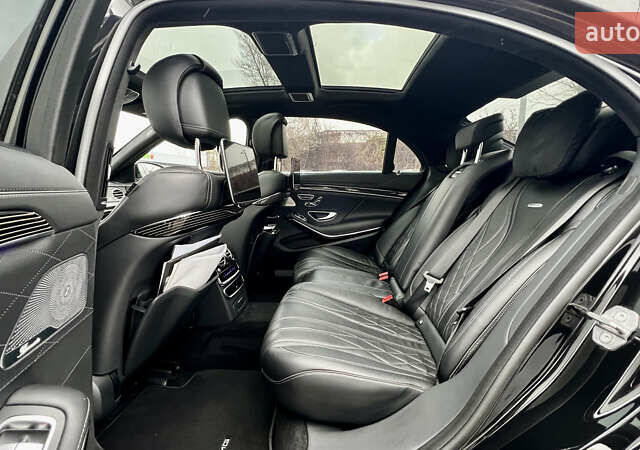 Черный Мерседес С Класс, объемом двигателя 4 л и пробегом 84 тыс. км за 105000 $, фото 31 на Automoto.ua