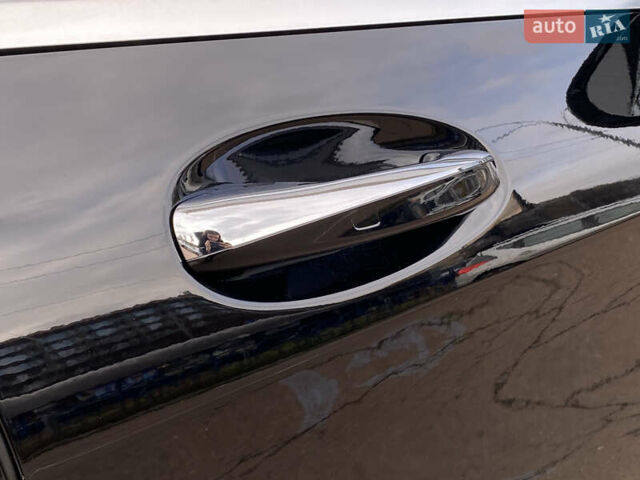 Черный Мерседес С Класс, объемом двигателя 3 л и пробегом 107 тыс. км за 57000 $, фото 27 на Automoto.ua
