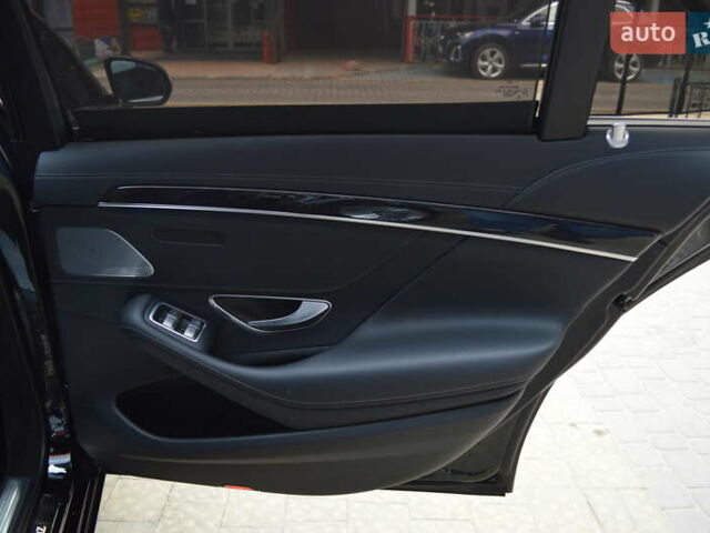 Черный Мерседес С Класс, объемом двигателя 3 л и пробегом 33 тыс. км за 59900 $, фото 49 на Automoto.ua