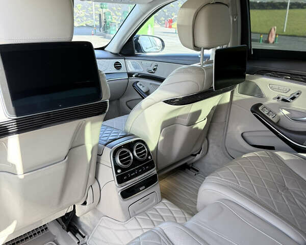 Черный Мерседес С Класс, объемом двигателя 4 л и пробегом 96 тыс. км за 76000 $, фото 12 на Automoto.ua