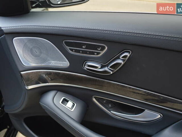 Черный Мерседес С Класс, объемом двигателя 3 л и пробегом 33 тыс. км за 59900 $, фото 54 на Automoto.ua