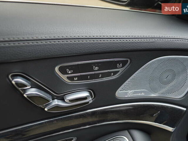 Черный Мерседес С Класс, объемом двигателя 3 л и пробегом 33 тыс. км за 59900 $, фото 17 на Automoto.ua