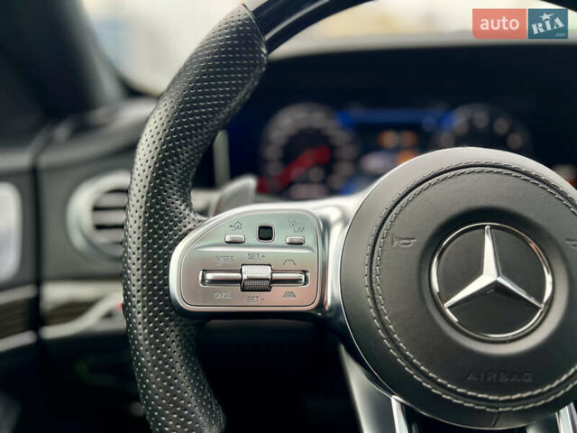 Черный Мерседес С Класс, объемом двигателя 4 л и пробегом 84 тыс. км за 105000 $, фото 50 на Automoto.ua