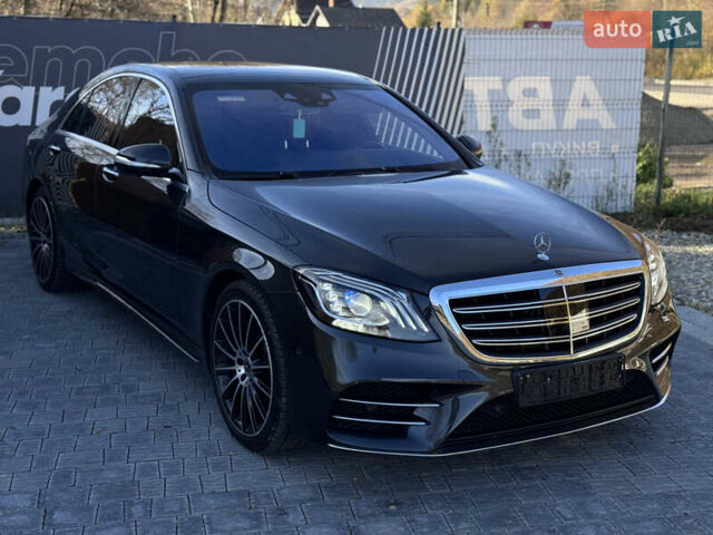 Черный Мерседес С Класс, объемом двигателя 2.93 л и пробегом 181 тыс. км за 67000 $, фото 5 на Automoto.ua