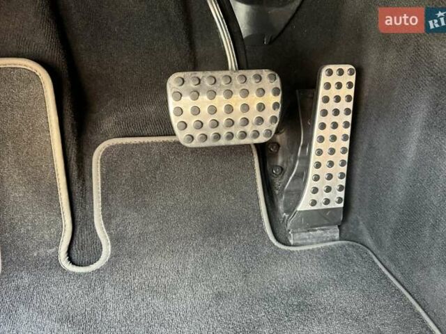 Черный Мерседес С Класс, объемом двигателя 4 л и пробегом 54 тыс. км за 57500 $, фото 18 на Automoto.ua