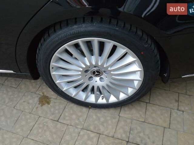 Черный Мерседес С Класс, объемом двигателя 3 л и пробегом 33 тыс. км за 59900 $, фото 3 на Automoto.ua