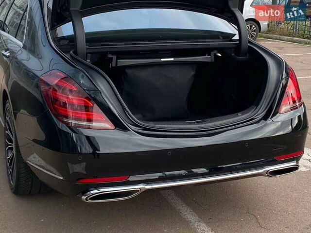 Чорний Мерседес С Клас, об'ємом двигуна 3 л та пробігом 107 тис. км за 49999 $, фото 12 на Automoto.ua