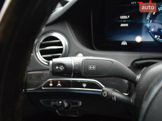 Черный Мерседес С Класс, объемом двигателя 3 л и пробегом 33 тыс. км за 59900 $, фото 24 на Automoto.ua