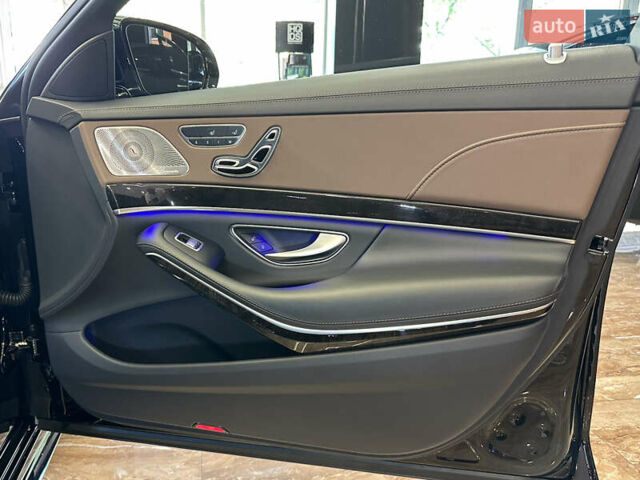 Чорний Мерседес С Клас, об'ємом двигуна 2.93 л та пробігом 81 тис. км за 72500 $, фото 53 на Automoto.ua
