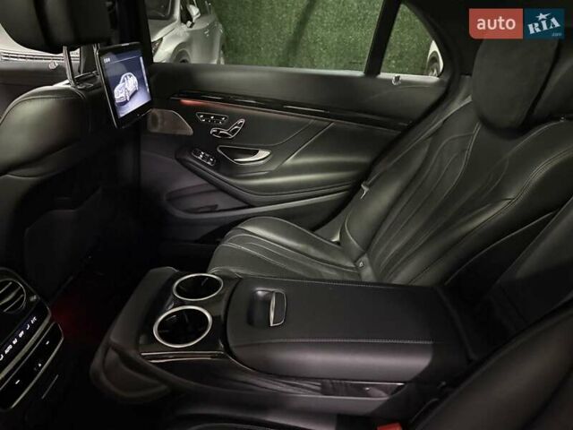Чорний Мерседес С Клас, об'ємом двигуна 2.93 л та пробігом 160 тис. км за 59800 $, фото 62 на Automoto.ua