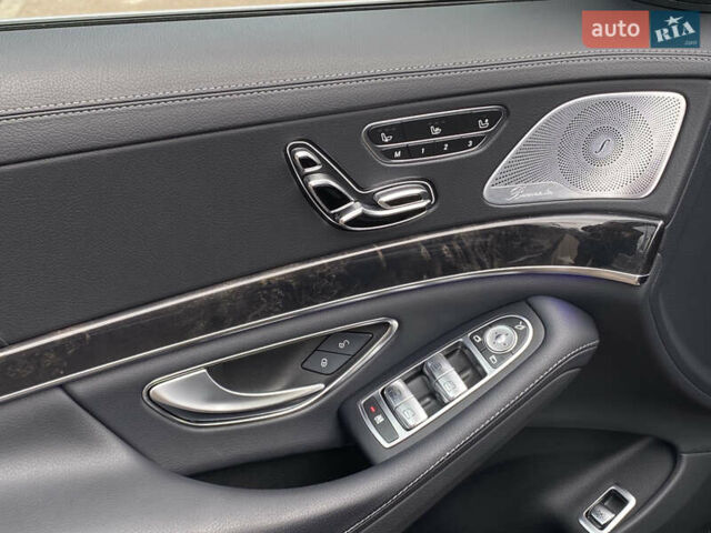 Черный Мерседес С Класс, объемом двигателя 3 л и пробегом 107 тыс. км за 57000 $, фото 18 на Automoto.ua