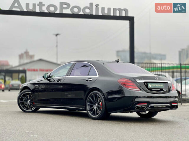 Черный Мерседес С Класс, объемом двигателя 4 л и пробегом 84 тыс. км за 105000 $, фото 5 на Automoto.ua