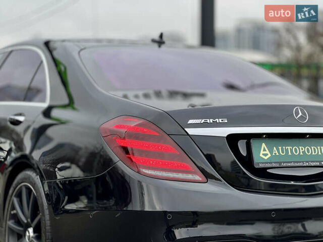 Черный Мерседес С Класс, объемом двигателя 4 л и пробегом 84 тыс. км за 105000 $, фото 12 на Automoto.ua