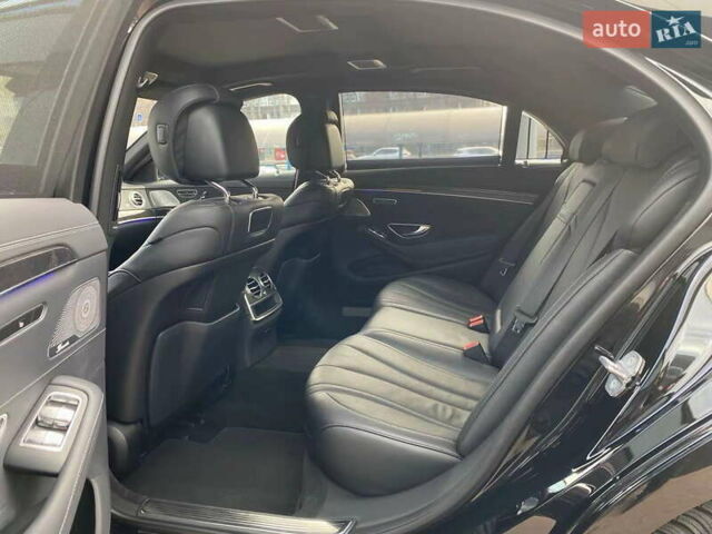 Чорний Мерседес С Клас, об'ємом двигуна 3 л та пробігом 107 тис. км за 49999 $, фото 18 на Automoto.ua