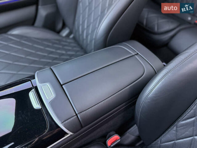 Черный Мерседес С Класс, объемом двигателя 2.93 л и пробегом 110 тыс. км за 99500 $, фото 46 на Automoto.ua