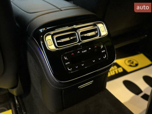 Чорний Мерседес С Клас, об'ємом двигуна 2.93 л та пробігом 84 тис. км за 118000 $, фото 26 на Automoto.ua