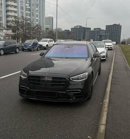 Черный Мерседес С Класс, объемом двигателя 3 л и пробегом 78 тыс. км за 125000 $, фото 2 на Automoto.ua