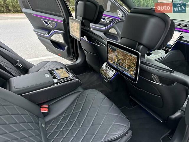 Черный Мерседес С Класс, объемом двигателя 3 л и пробегом 33 тыс. км за 117500 $, фото 99 на Automoto.ua