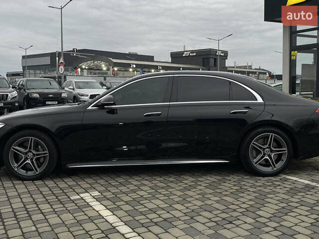 Чорний Мерседес С Клас, об'ємом двигуна 2.93 л та пробігом 84 тис. км за 118000 $, фото 3 на Automoto.ua