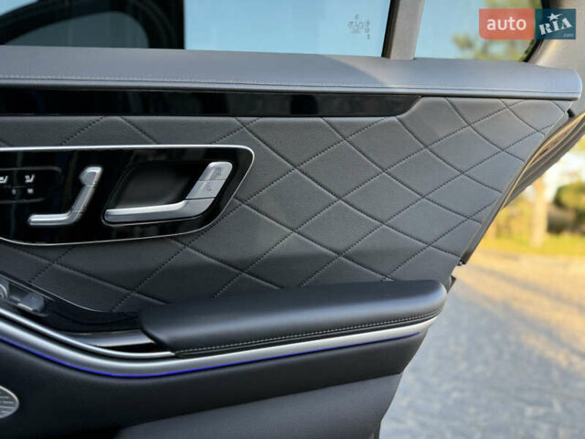 Черный Мерседес С Класс, объемом двигателя 2.93 л и пробегом 110 тыс. км за 99900 $, фото 74 на Automoto.ua