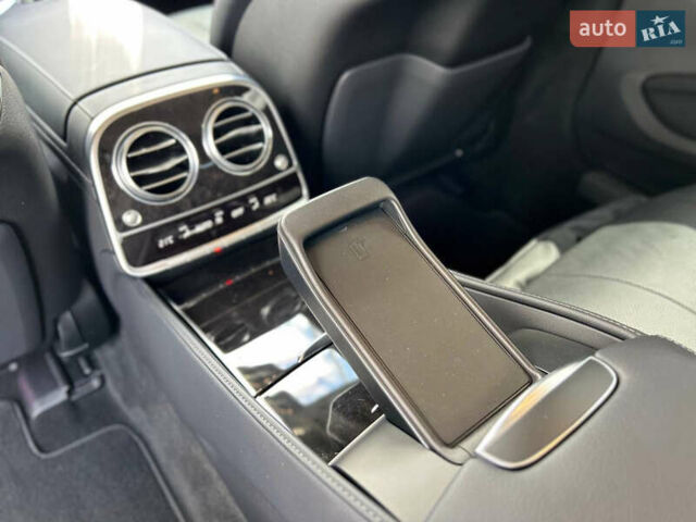 Черный Мерседес С Класс, объемом двигателя 3 л и пробегом 44 тыс. км за 77777 $, фото 68 на Automoto.ua