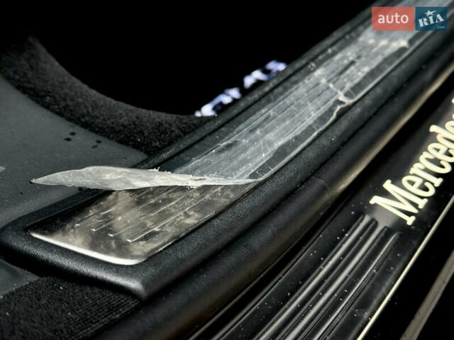 Чорний Мерседес С Клас, об'ємом двигуна 3 л та пробігом 64 тис. км за 72000 $, фото 40 на Automoto.ua