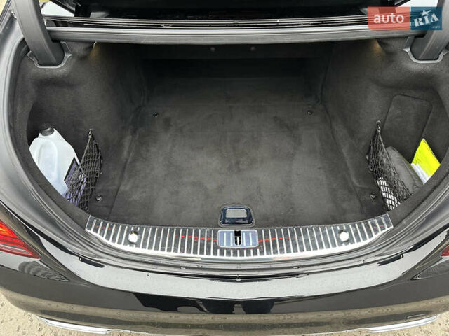 Чорний Мерседес С Клас, об'ємом двигуна 3 л та пробігом 64 тис. км за 72000 $, фото 22 на Automoto.ua