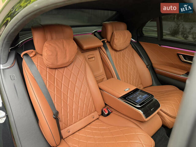 Черный Мерседес С Класс, объемом двигателя 3 л и пробегом 99 тыс. км за 99500 $, фото 91 на Automoto.ua