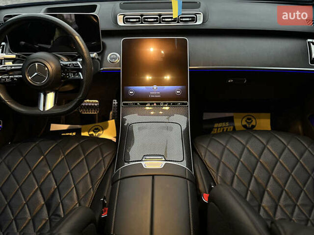 Чорний Мерседес С Клас, об'ємом двигуна 2.93 л та пробігом 84 тис. км за 118000 $, фото 8 на Automoto.ua