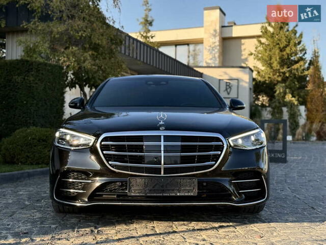 Черный Мерседес С Класс, объемом двигателя 2.93 л и пробегом 110 тыс. км за 99900 $, фото 2 на Automoto.ua
