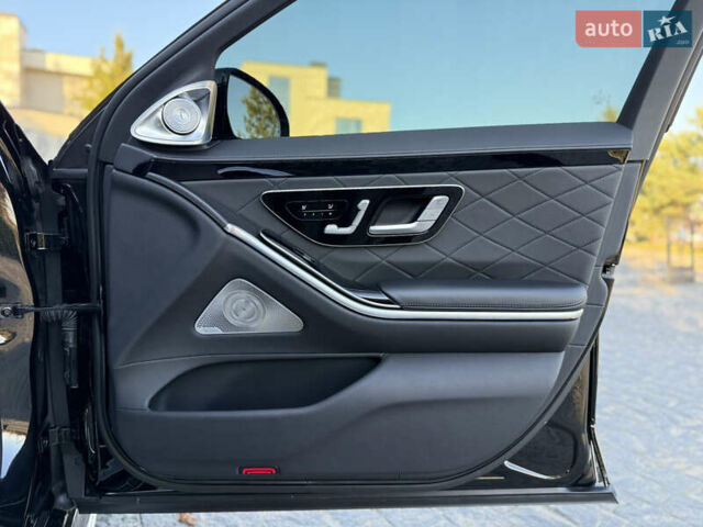 Черный Мерседес С Класс, объемом двигателя 2.93 л и пробегом 110 тыс. км за 99900 $, фото 78 на Automoto.ua