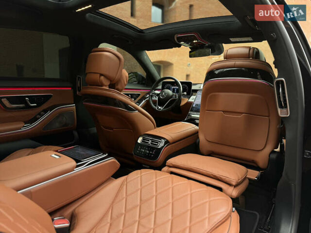 Черный Мерседес С Класс, объемом двигателя 3 л и пробегом 99 тыс. км за 99500 $, фото 94 на Automoto.ua