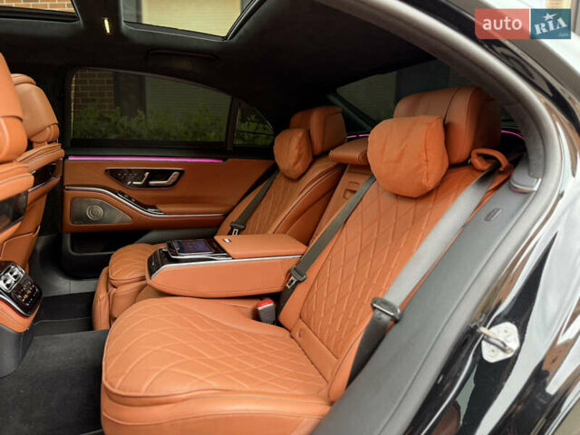 Черный Мерседес С Класс, объемом двигателя 3 л и пробегом 99 тыс. км за 99500 $, фото 77 на Automoto.ua