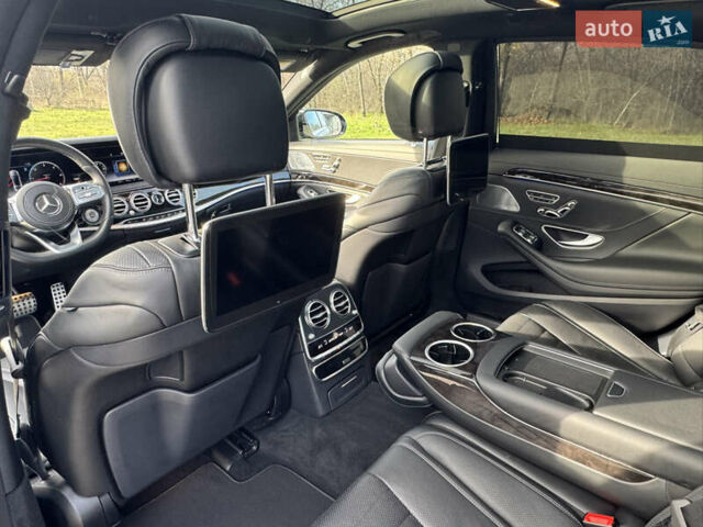 Чорний Мерседес С Клас, об'ємом двигуна 2.93 л та пробігом 68 тис. км за 80000 $, фото 15 на Automoto.ua