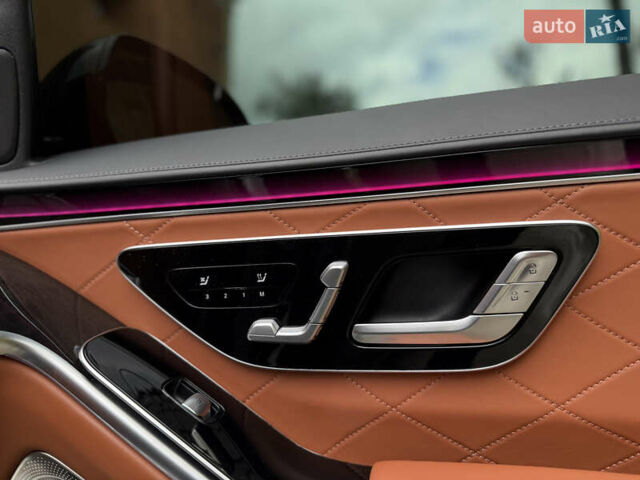 Черный Мерседес С Класс, объемом двигателя 3 л и пробегом 99 тыс. км за 99500 $, фото 97 на Automoto.ua